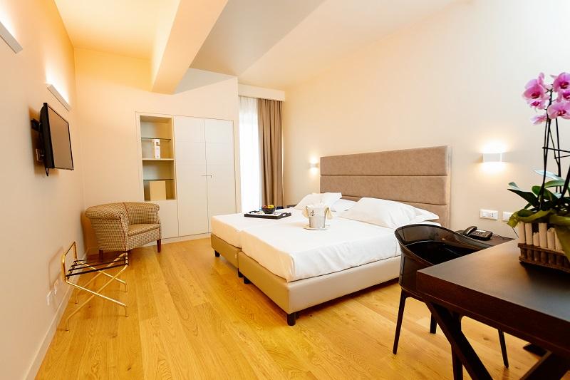 Hotel Politeama Παλέρμο Εξωτερικό φωτογραφία